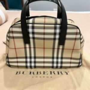 Vintage Burberry Bowling bag purse